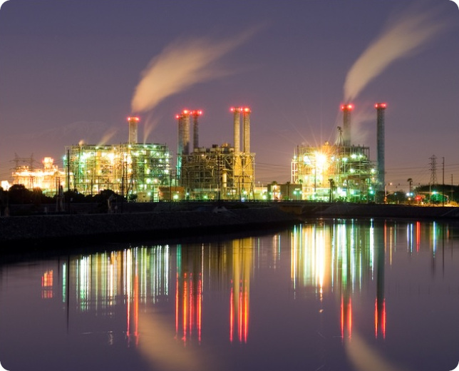 NoMobi Trex Hi75W cale przemysł totem obraz reklama bhp pracownicy