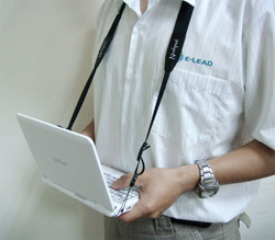UMPC_shoulder-strap_Noahpad