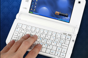 MID (UMPC) - UMID M1 mBook (8GB ssd)