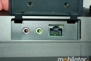 Industrial Winmate R12ID8M-RTM7GP