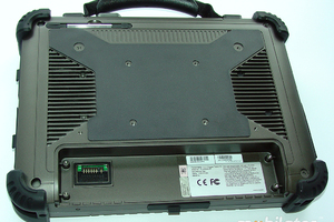 Industrial Winmate R12IS8M-RTM73G