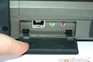 Industrial Winmate R12IS8M-RTM73G