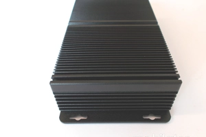 MiniPC przemysłowy z niskim zużyciem energii