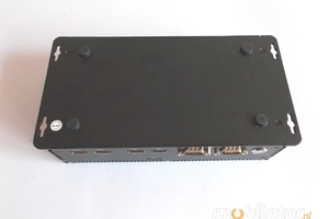 MiniPC do sterowania robotami przemysłowymi