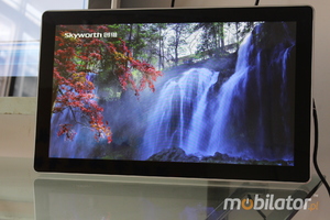 Monitor do wyświetlania treści reklamowych