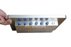 Przemysłowy komputer panelowy do automatyki