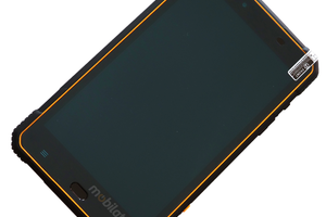 Senter S917 v.9 - Waterproof Industrial Tablet for production with Android 8.1, NFC, UHF RFID reader 1.8m and laser barcode scanner 1D Honeywell N4313