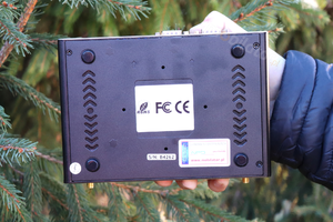 Przemysłowy odporny mini komputer z pasywnym chłodzeniem IBOX-501 N15 i3-6100U v.3
