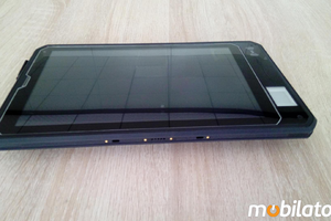  Waterproof 10-inch industrial tablet with IP68 standard MobiPad LRQ2001 Windows 10