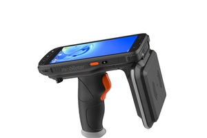 Kolektor danych z ochroną przed wstrząsami