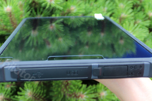 Przemysłowy tablet o wzmocnionej konstrukcjisystemem operacyjnym Android 11.0 4G, normą IP65 i NFC Mobipad 800ATS3 