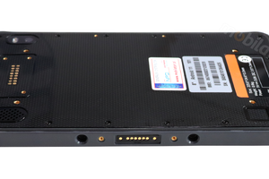 Tablet odporny na niskie i wysokie temperatury Przemysłowy 8-calowy systemem operacyjnym Android 11.0, 4G, normą IP65 i NFC odporny na upadki Mobipad 800ATS3