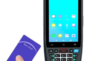 Wzmocniony terminal mobilny do pracy w terenie