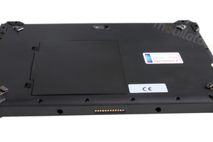 Mobilny tablet przemysłowy z normą wodoszczelności i  normą pyłoszczelności Wytrzymały energooszczędny Emdoor I17J