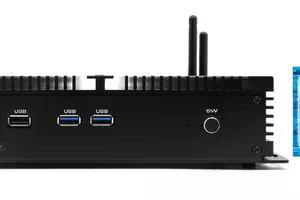 HyBOX K4 - Szybki komputer przemysłowy z wydajnym procesorem i dyskiem SSD