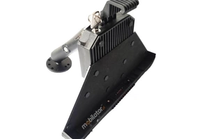 MobiPAD JST11 - solidny uchwyt samochodowy ze złączami 