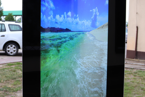 NoMobi Trex Hi55 v.6.1 - waterproof information totem, enabling display of advertisements all year round on a 55-inch screen with 4K resolution, with IP65 standard and air delivery (approx. 14 days)