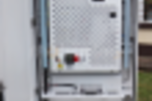 totem informacyjny dla kin panel reklamowy pracujący w niskich i wysokich temperaturach Infokiosk z normą odporności IP  NoMobi Trex Hi43W