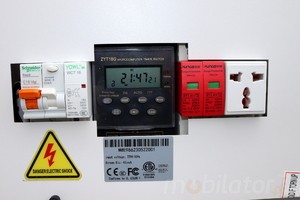 infokiosk zewnętrzny Totem wolnostojący przemysłowy monitor dotykowy 65-calowym dotykowym wyświetlaczem HD NoMobi Trex Hi65W