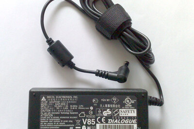 Flybook - Zasilacz