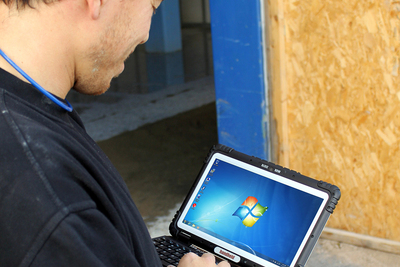 Laptop przemysłowy - Algiz XRW (3G)