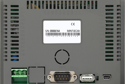 Przemysłowy panel operatorski do obsługi maszyn