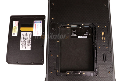 Tablet przemysłowy z normą IP