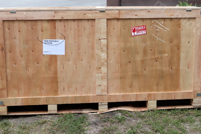  Odporny na wodę i kurz zewnętrzny totem stojący z 65-calowym dotykowym wyświetlaczem HD NoMobi Trex Hi65