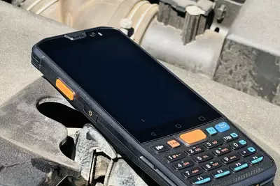 Przemysłowy terminal magazynowy ze skanerem 2D