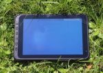 Wstrzsoodporny tablet z WINDOWS 10 PRO  Przemysowy z norm pyoszczelnoci Emdoor I15HH 