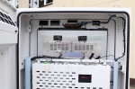 wodoodporny i mrozoodporny totem zewntrzny kiosk interaktywny  43-calowym wywietlaczem odporny na niskie i wysokie temperatury NoMobi Trex 43W